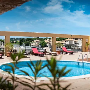 avignon-grand-hotel.aixenprovencehotels.org/